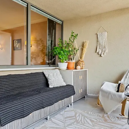 125 Sqm Family Friendly With Kids Apartment *